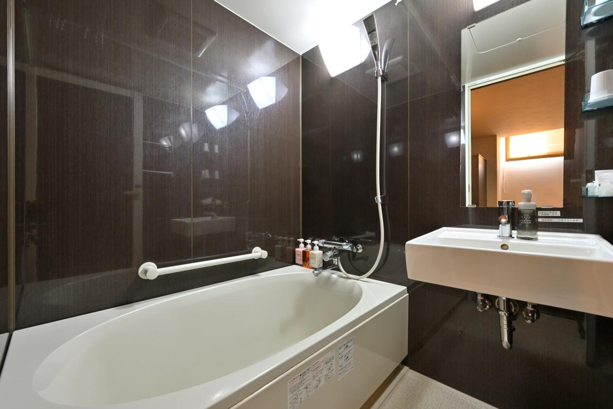 Wakayama Urban Hotel Esterno foto