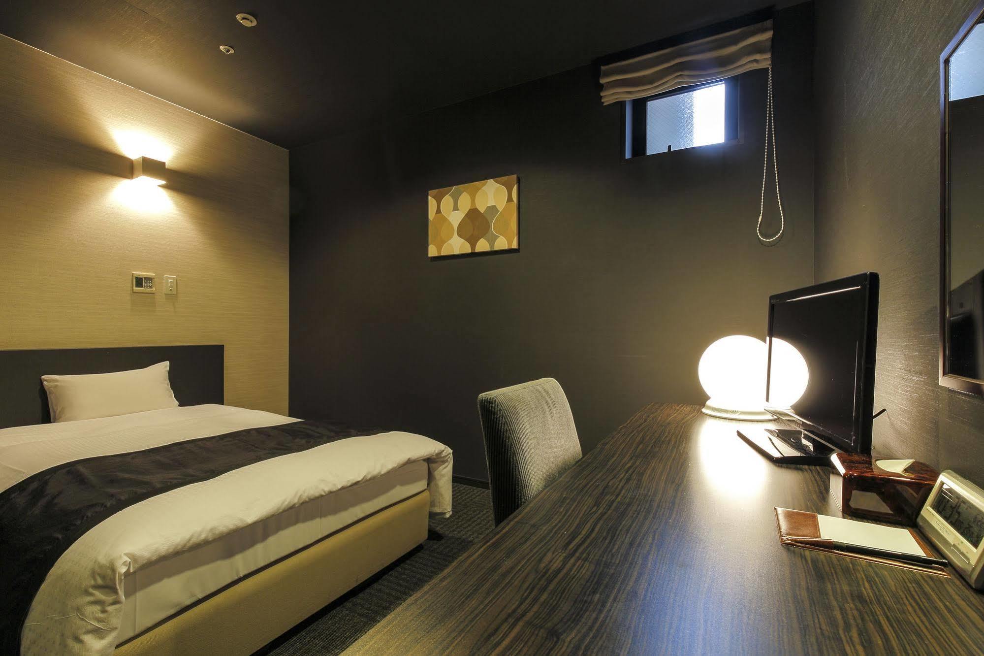 Wakayama Urban Hotel Esterno foto
